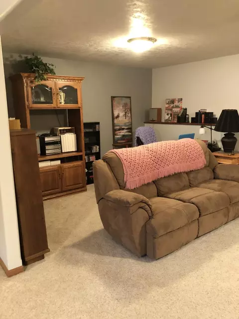 2018 22nd St W, Williston, ND 58801 photo 31