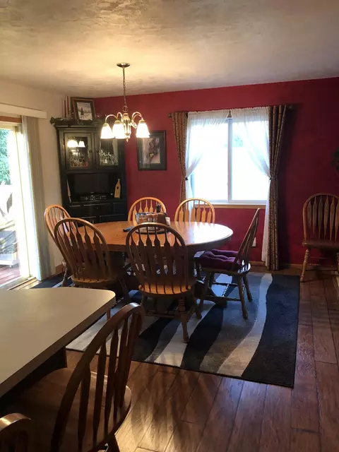 2018 22nd St W, Williston, ND 58801 photo 9
