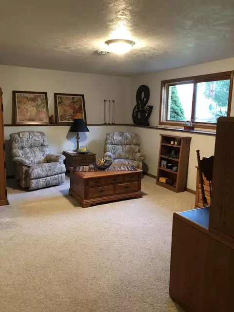 2018 22nd St W, Williston, ND 58801 photo 28