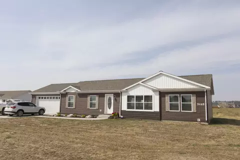 5465 Laurice Ave, Williston, ND 58801 photo 18
