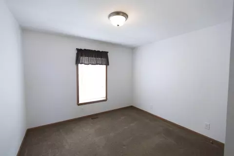 5465 Laurice Ave, Williston, ND 58801 photo 14