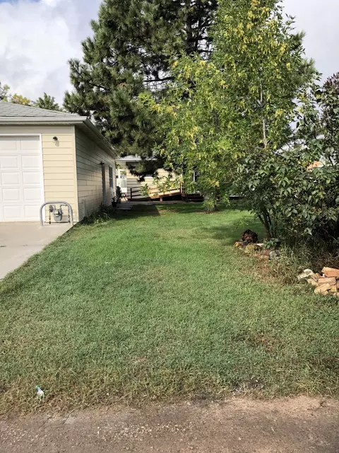 2010 2nd Ave E, Williston, ND 58801 photo 36