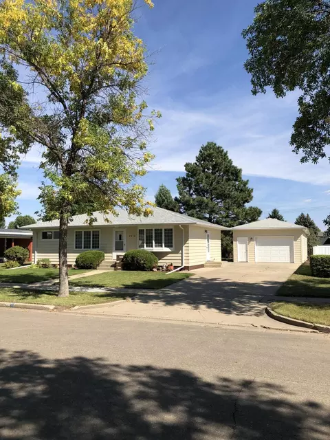 2010 2nd Ave E, Williston, ND 58801 photo 46