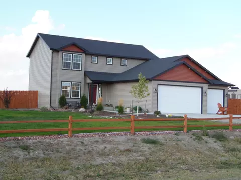 13347 River Meadow St, Williston, ND 58801 photo 1