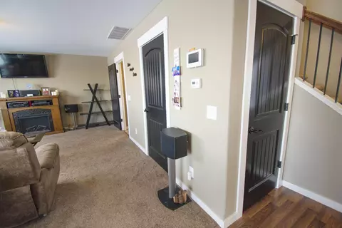 13347 River Meadow St, Williston, ND 58801 photo 5