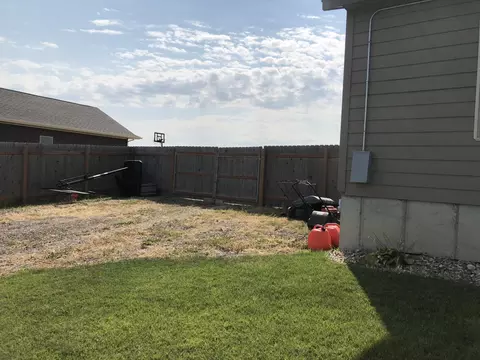 14013 Lakeview, Williston, ND 58801 photo 16