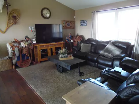 14718 Lambert St, Williston, ND 58801 photo 5