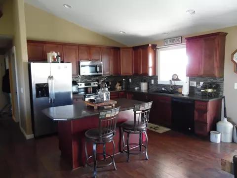 14718 Lambert St, Williston, ND 58801 photo 7