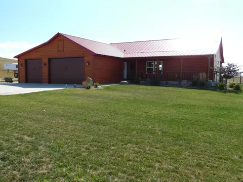 14718 Lambert St, Williston, ND 58801 photo 1