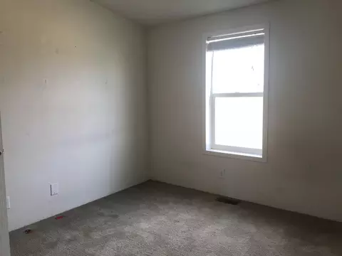 5611 Border Ave, Williston, ND 58801 photo 13