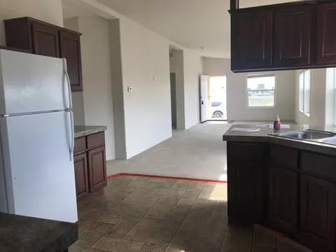 5611 Border Ave, Williston, ND 58801 photo 5