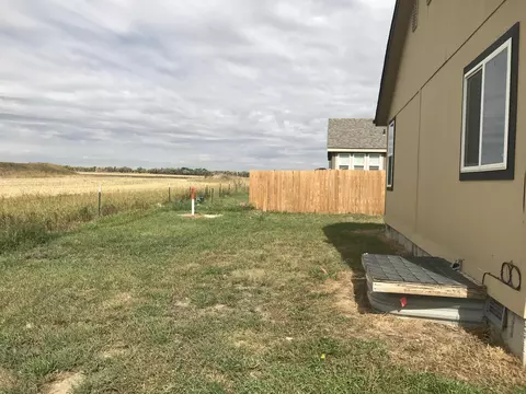 5611 Border Ave, Williston, ND 58801 photo 14