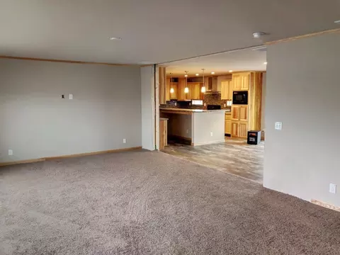 14922 Cochise St, Williston, ND 58801 photo 8