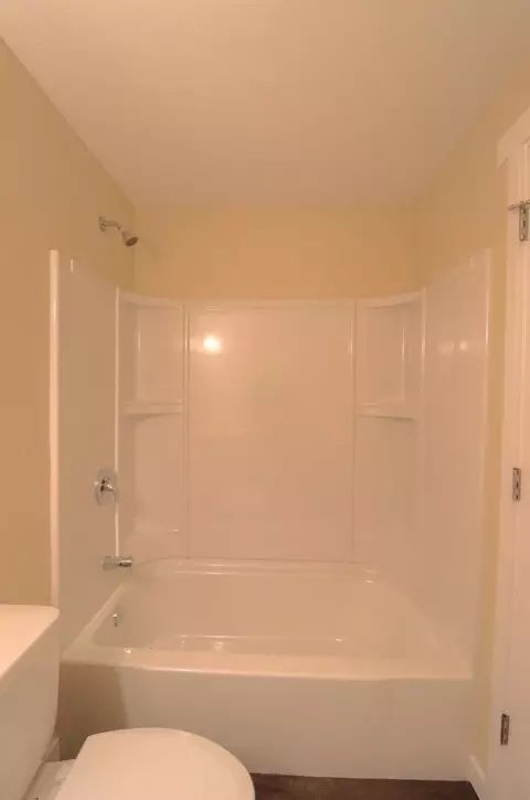 2106 18th Ave W, Williston, ND 58801 photo 21