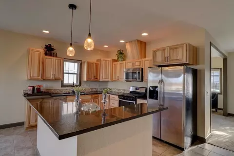 2106 18th Ave W, Williston, ND 58801 photo 8