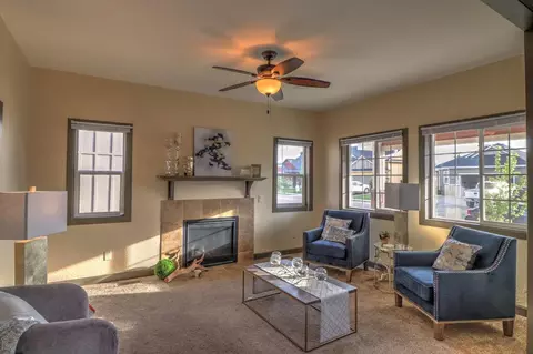 2106 18th Ave W, Williston, ND 58801 photo 6
