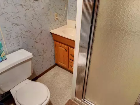 2121 4th Ave E, Williston, ND 58801 photo 9