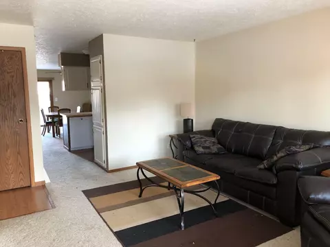 1126 7th Ave E, Williston, ND 58801 photo 1