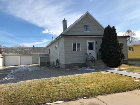 2314 University Ave, Williston, ND 58801 photo 2