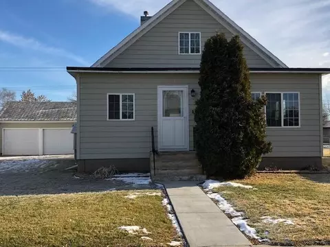2314 University Ave, Williston, ND 58801 photo 1