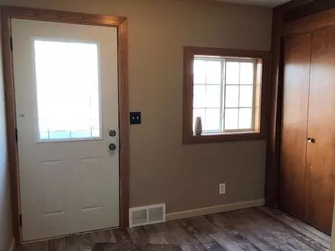2314 University Ave, Williston, ND 58801 photo 4