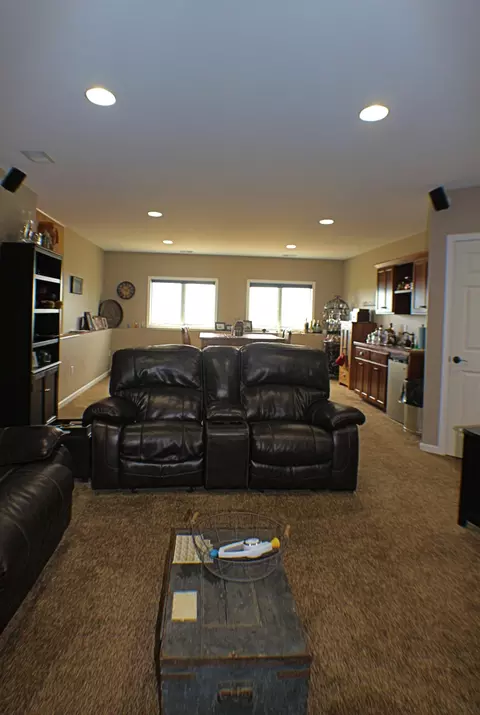 13405 Kingsview Ln, Williston, ND 58801 photo 31