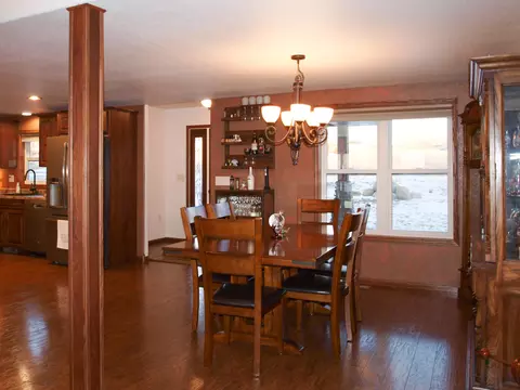 1219 20th Ave E, Williston, ND 58801 photo 9