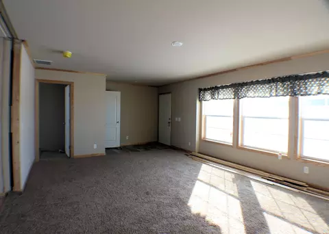 14977 Cochise St, Williston, ND 58801 photo 11