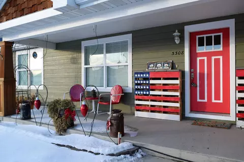 3308 Rocky Wagon St, Williston, ND 58801 photo 2