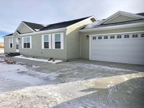 13344 Mountain Meadow St, Williston, ND 58801 photo 31