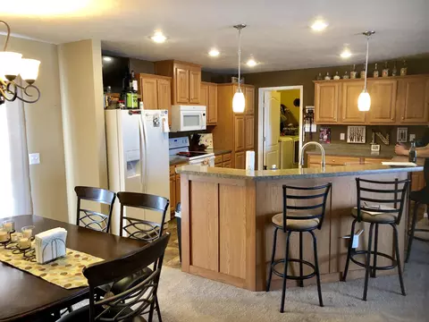13344 Mountain Meadow St, Williston, ND 58801 photo 7