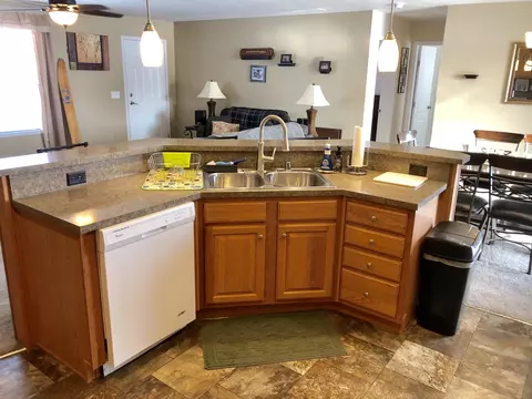 13344 Mountain Meadow St, Williston, ND 58801 photo 8