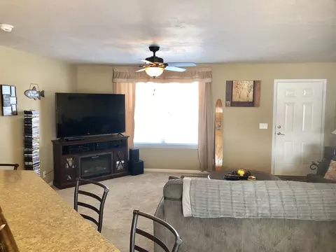 13344 Mountain Meadow St, Williston, ND 58801 photo 3