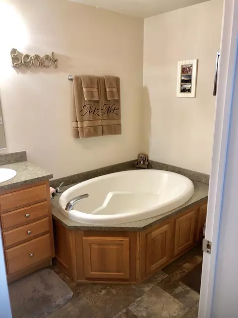 13344 Mountain Meadow St, Williston, ND 58801 photo 18