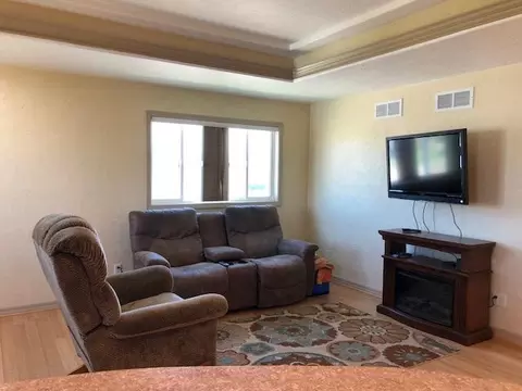 1921 20th Ave W, Williston, ND 58801 photo 7
