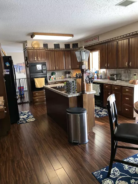 2202 4th Ave E, Williston, ND 58801 photo 11