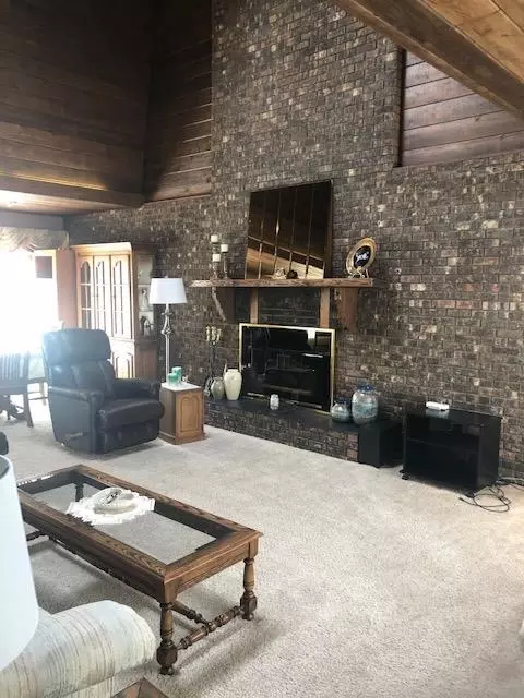 840 Park Pl, Williston, ND 58801 photo 5