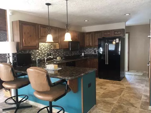 840 Park Pl, Williston, ND 58801 photo 8