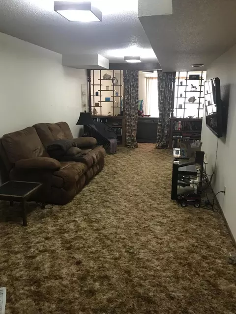1208 7th Ave E, Williston, ND 58801 photo 10