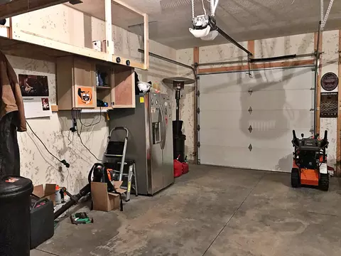 2113 18th Ave W, Williston, ND 58801 photo 27