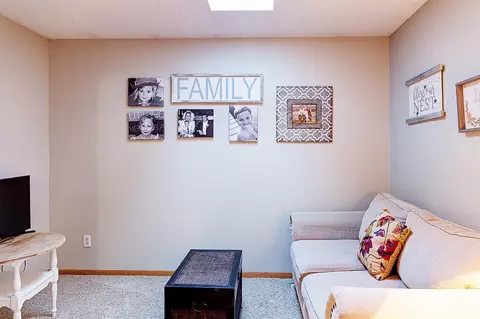 1614 Bison Dr, Williston, ND 58801 photo 11