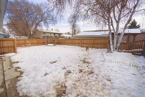 1932 9th Ave W, Williston, ND 58801 photo 4