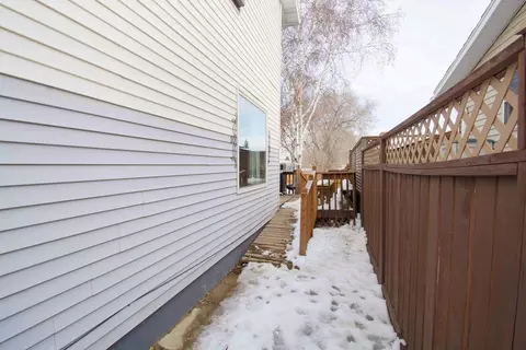 1932 9th Ave W, Williston, ND 58801 photo 37