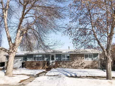 2016 1st Ave E, Williston, ND 58801 photo 1