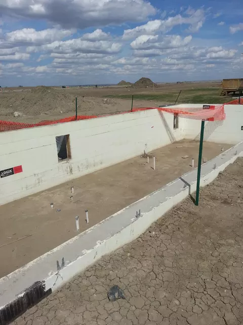 3404 32nd St W, Williston, ND 58801 photo 5