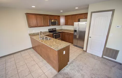 5822 Anna Ave, Williston, ND 58801 photo 5