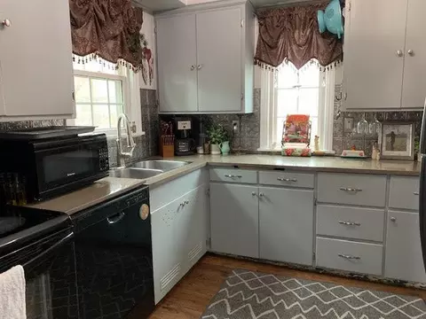 804 3rd Ave E, Williston, ND 58801 photo 15