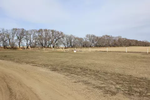 402 Main Ave E, Alexander, ND 58831 photo 27