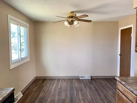 2505 University Ave, Williston, ND 58801 photo 3