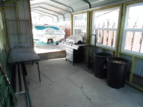 711 6th Ave W, Williston, ND 58801 photo 27